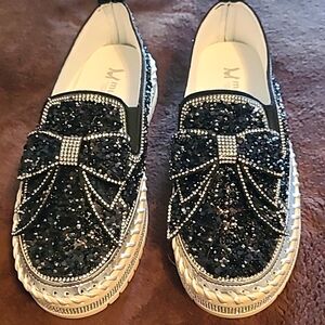 Muguan black & silver stoned shoes with bow accent